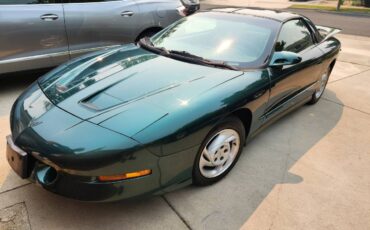 Pontiac-Trans-am-1993-green-1