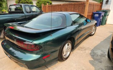 Pontiac-Trans-am-1993-green-2