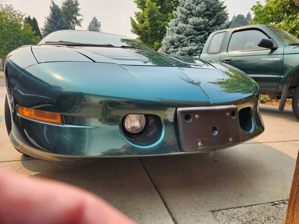 Pontiac-Trans-am-1993-green-8