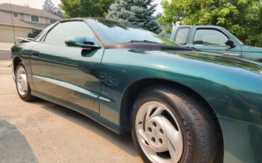 Pontiac-Trans-am-1993-green-9