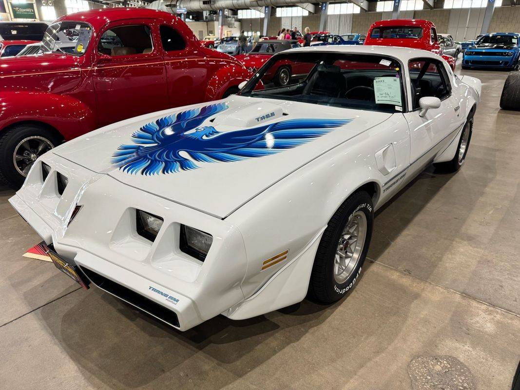 Pontiac-Trans-am-trans-am-1979-white-1