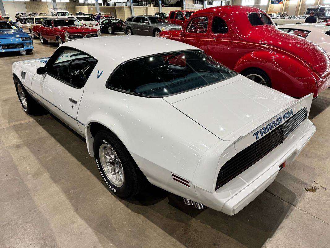 Pontiac-Trans-am-trans-am-1979-white-2