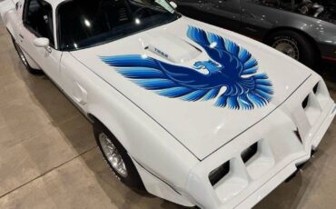Pontiac-Trans-am-trans-am-1979-white