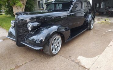 Pontiac-deluxie-1937-Sedan-13