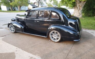 Pontiac-deluxie-1937-Sedan-17