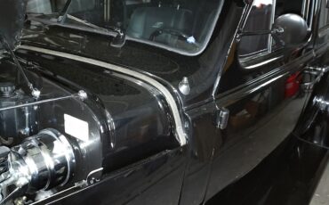 Pontiac-deluxie-1937-Sedan-3