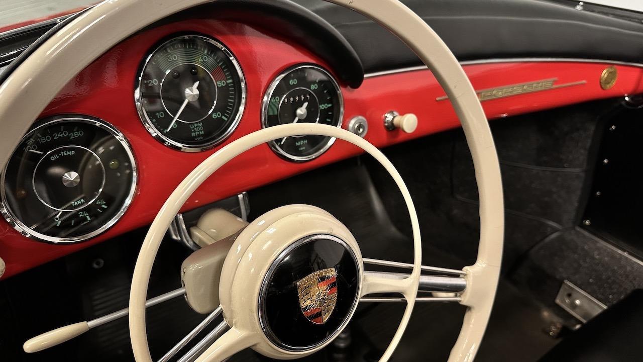 Porsche-356-1957-Convertible-30