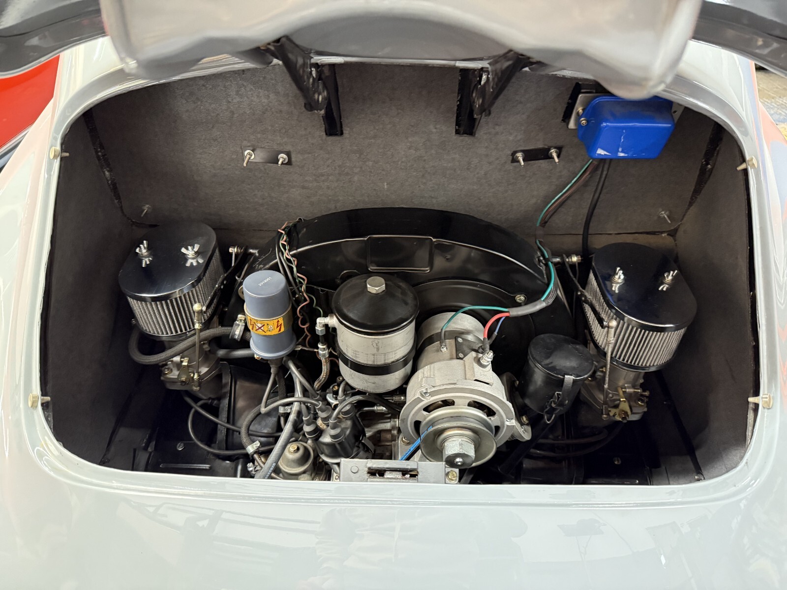 Porsche-356-1957-Coupe-21