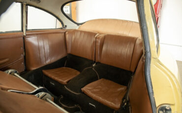 Porsche-356-1964-Coupe-10