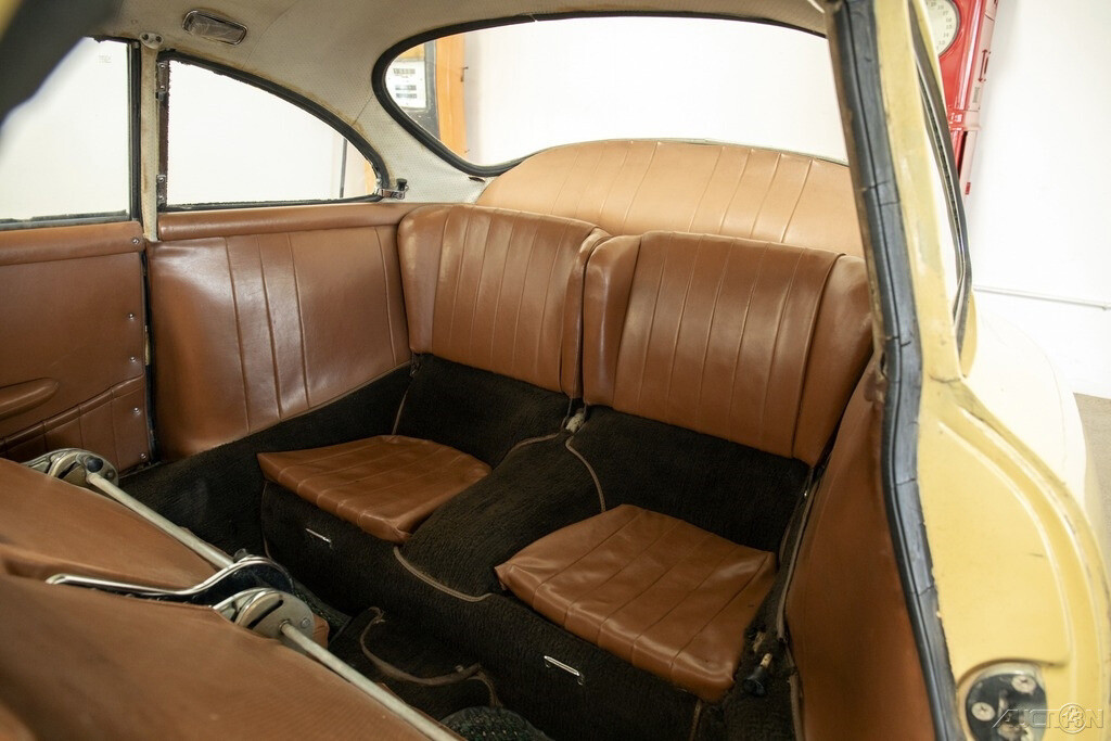 Porsche-356-1964-Coupe-10