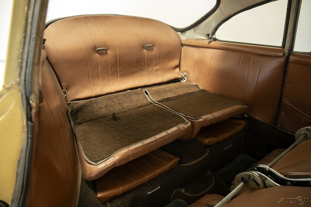 Porsche-356-1964-Coupe-12
