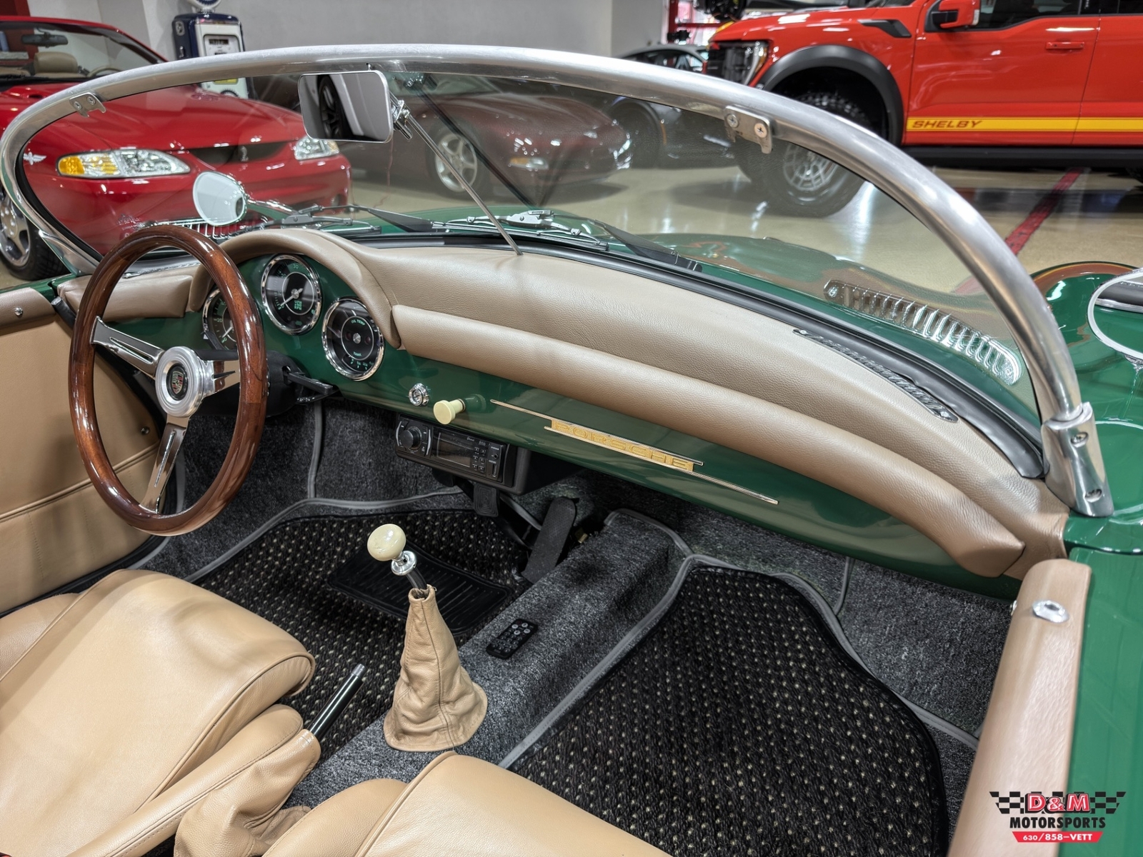 Porsche-356-1965-Convertible-12