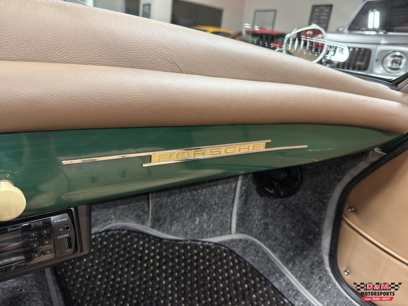 Porsche-356-1965-Convertible-17