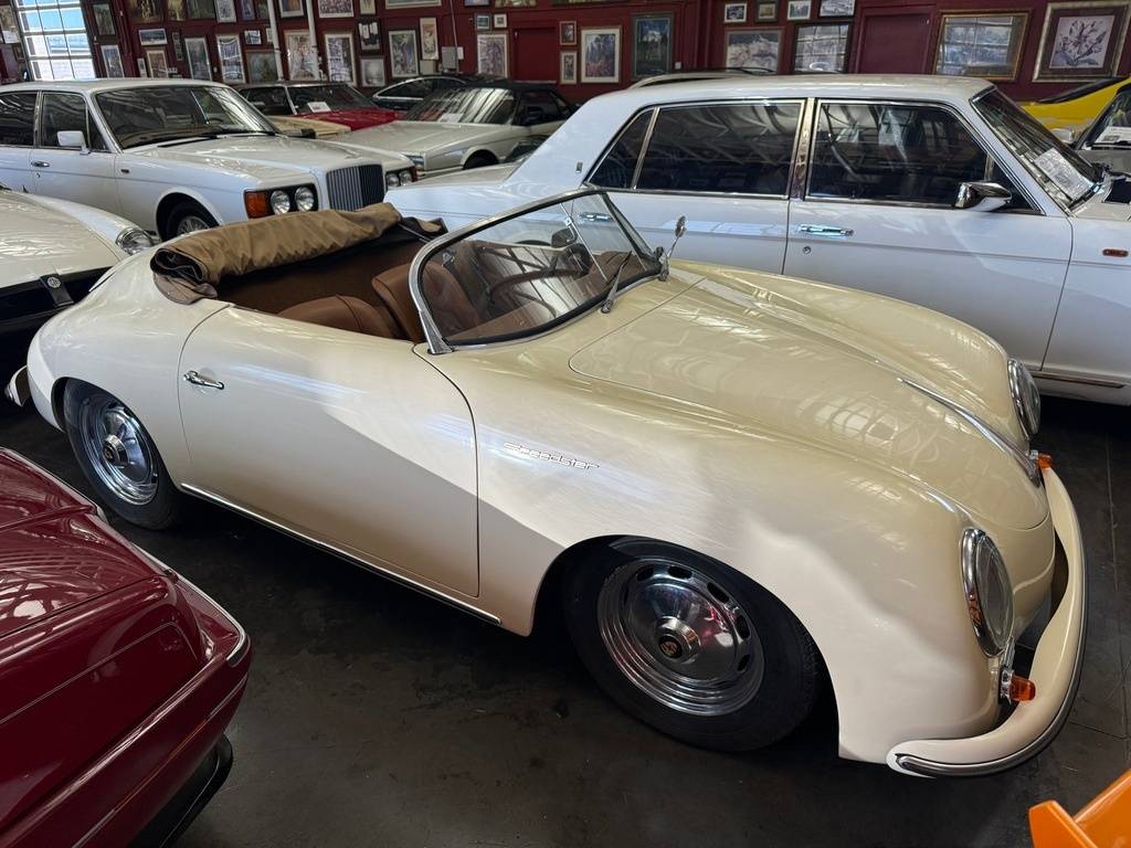 Porsche-356-speedster-replica-1956-yellow-4