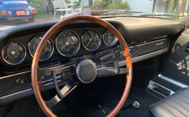 Porsche-911-1967-23