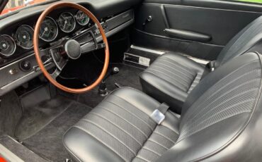 Porsche-911-1967-33