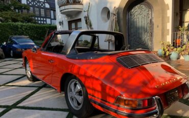 Porsche-911-1967-6