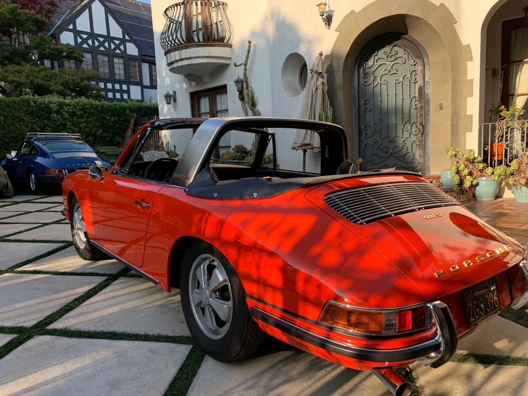 Porsche-911-1967-6