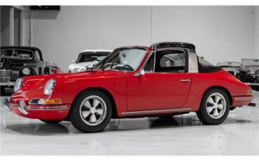 Porsche-911-1967-Targa-1