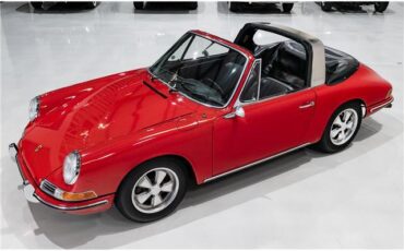 Porsche-911-1967-Targa-10
