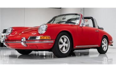 Porsche-911-1967-Targa-12