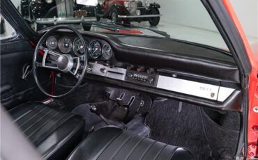 Porsche-911-1967-Targa-19