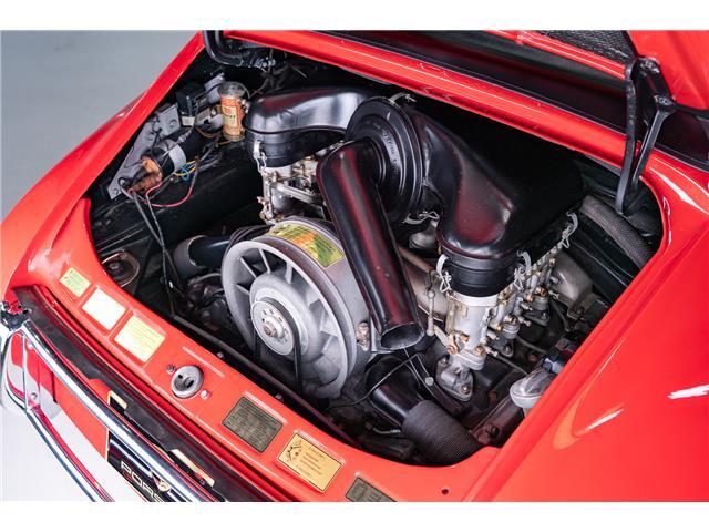 Porsche-911-1967-Targa-21