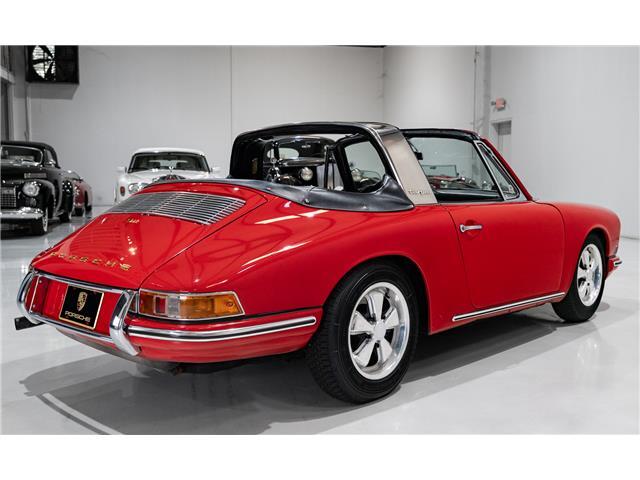 Porsche-911-1967-Targa-7