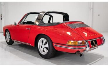 Porsche-911-1967-Targa-9