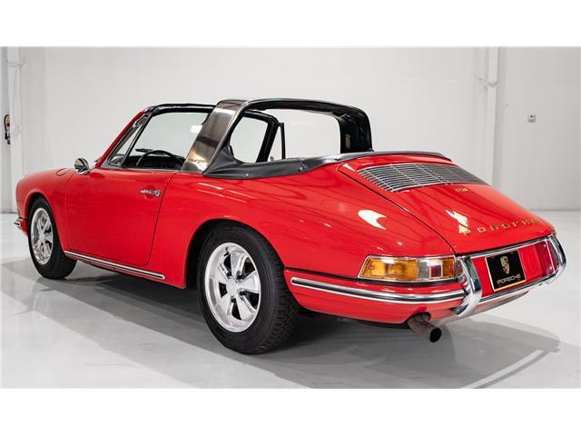 Porsche-911-1967-Targa-9