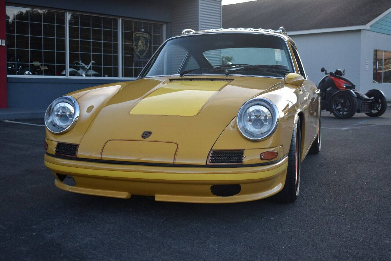 Porsche-911-1968-Convertible-13