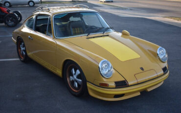 Porsche-911-1968-Convertible-18