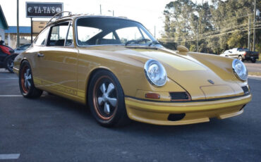 Porsche-911-1968-Convertible-20