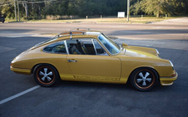 Porsche-911-1968-Convertible-24