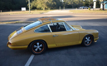 Porsche-911-1968-Convertible-27