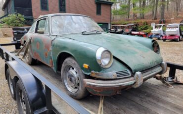 Porsche-911-1968-Coupe-2