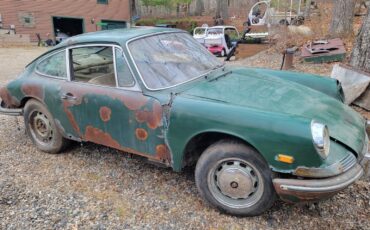 Porsche-911-1968-Coupe-25