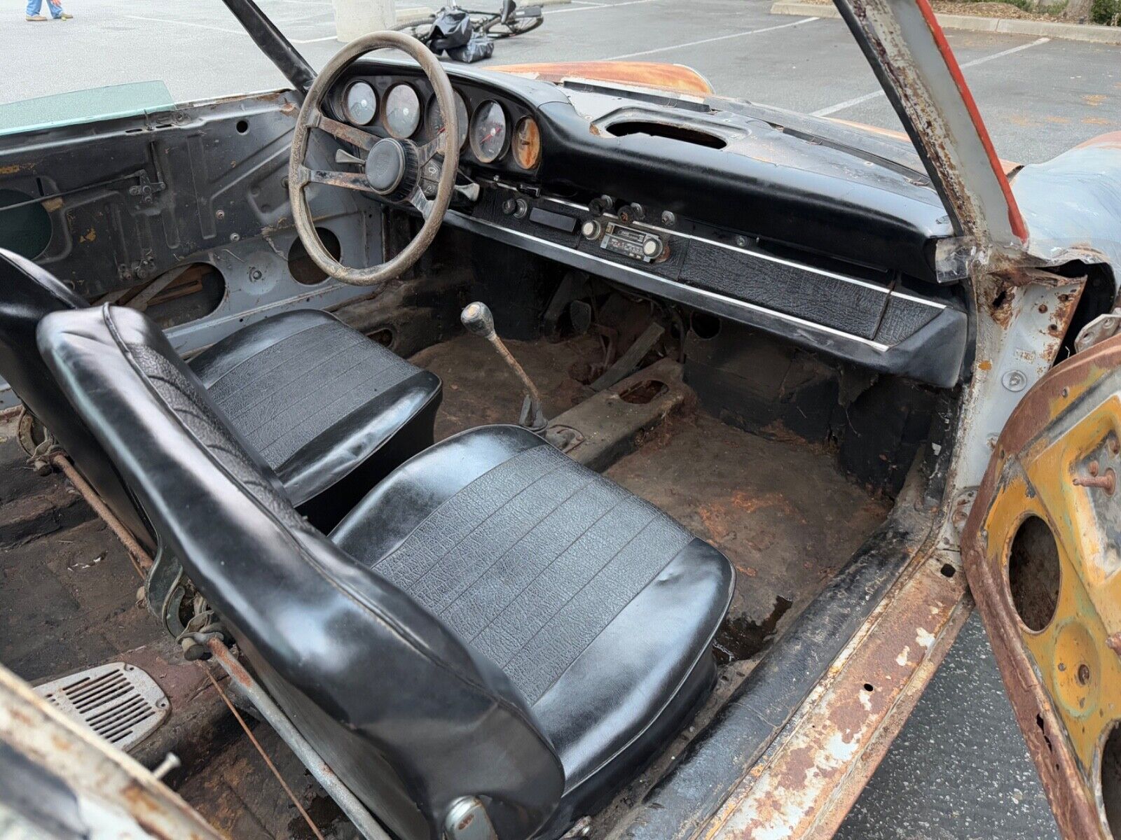 Porsche-911-1969-Coupe-11