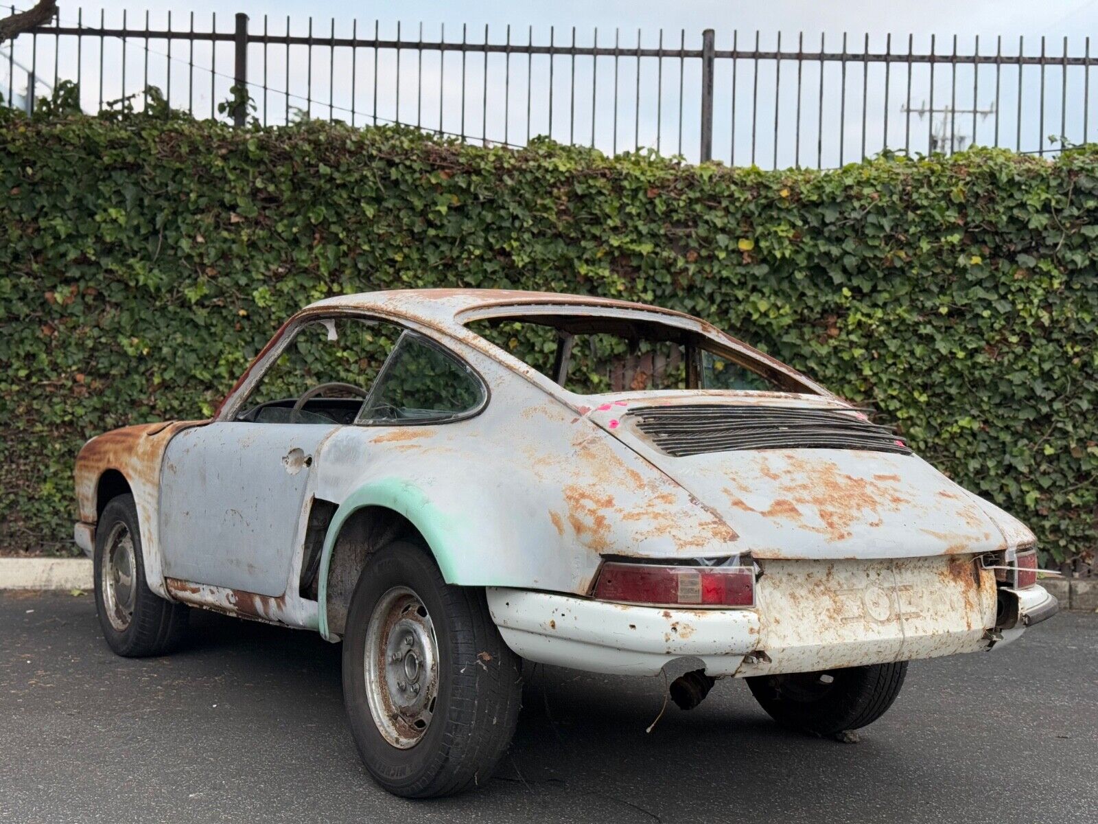 Porsche-911-1969-Coupe-5