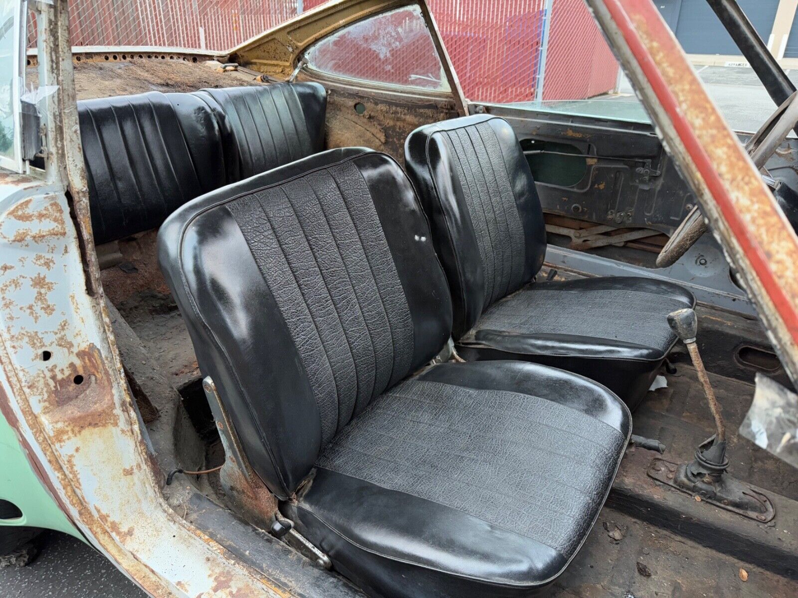 Porsche-911-1969-Coupe-9
