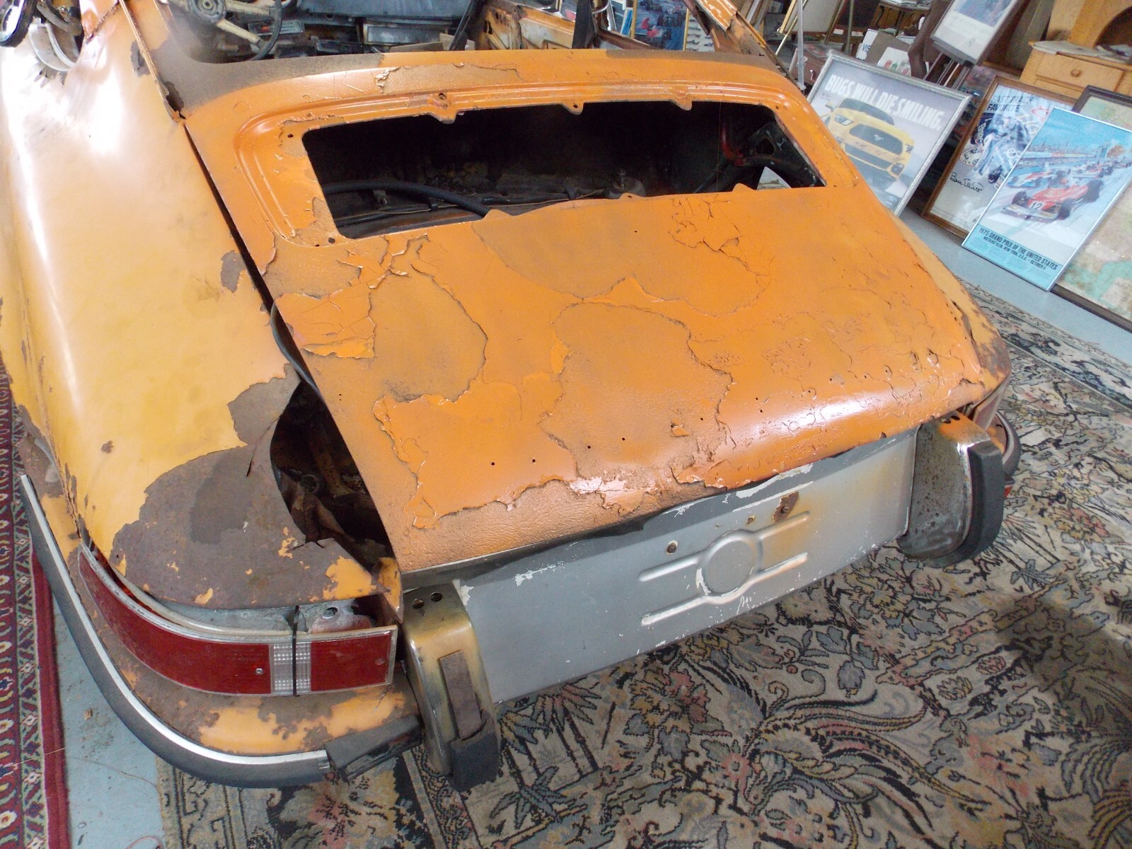 Porsche-911-1970-Coupe-27