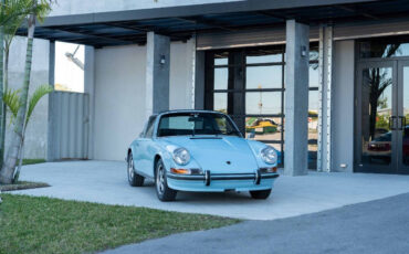 Porsche-911-1971-Convertible-13