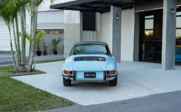 Porsche-911-1971-Convertible-17