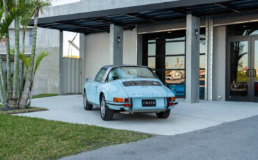 Porsche-911-1971-Convertible-19