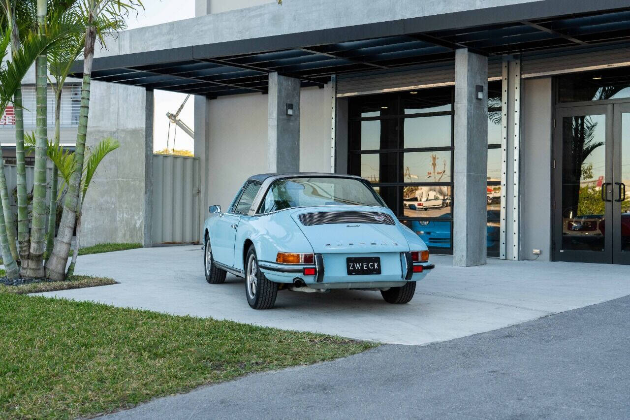 Porsche-911-1971-Convertible-19