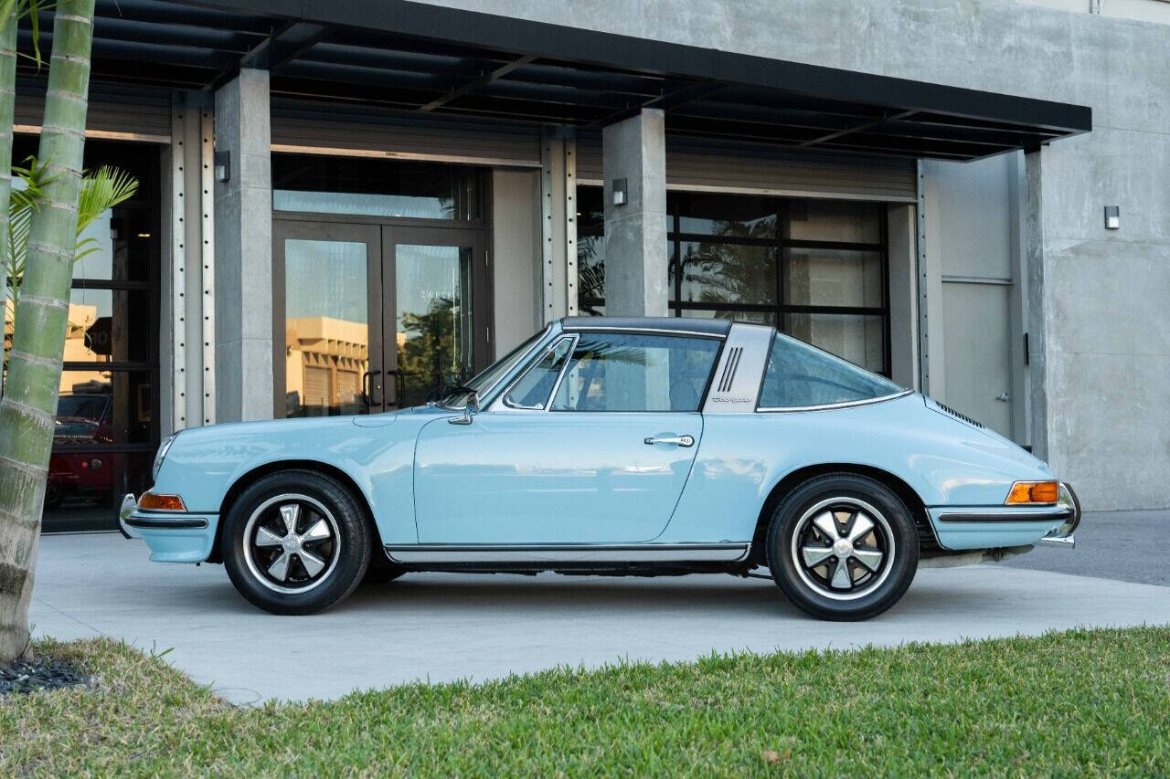Porsche-911-1971-Convertible-22