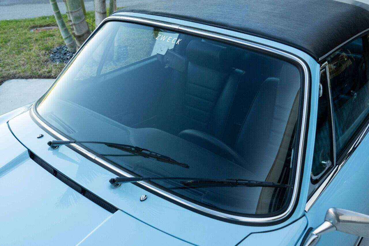 Porsche-911-1971-Convertible-34