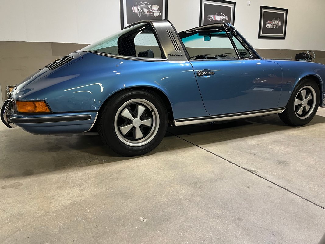 Porsche-911-1973-11