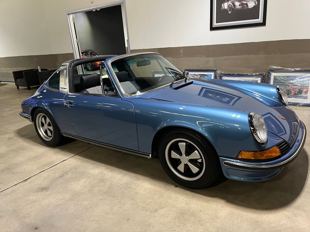 Porsche-911-1973-12