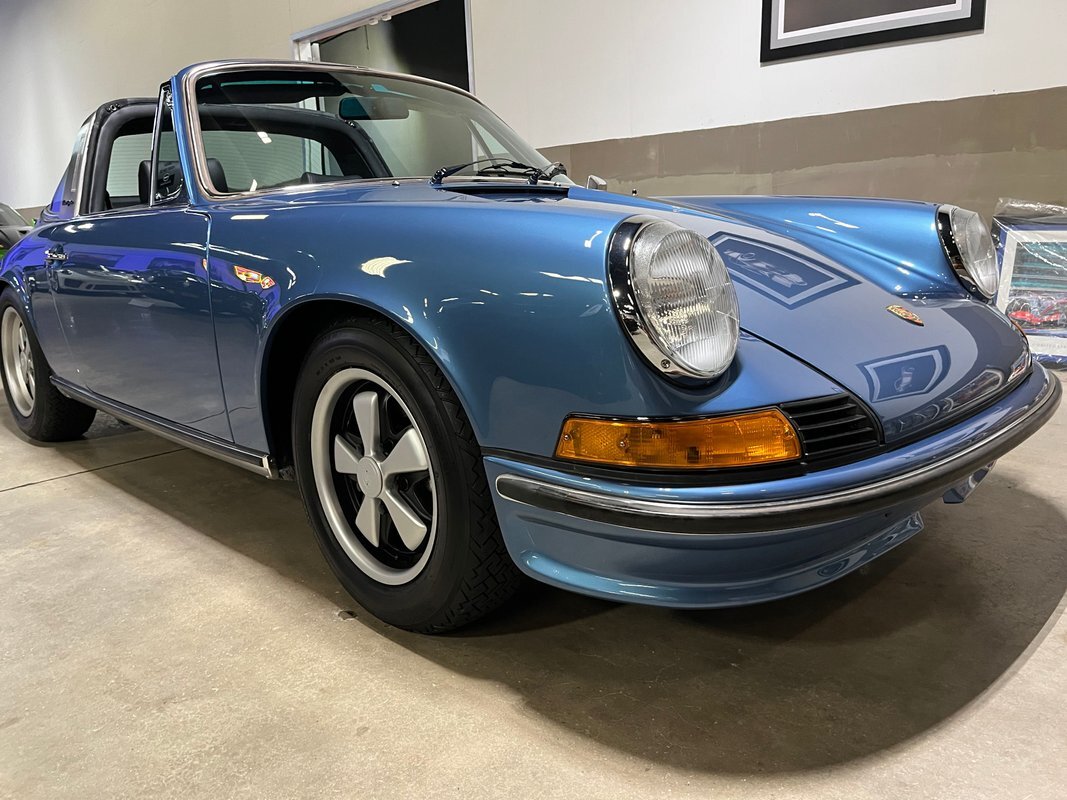 Porsche-911-1973-17